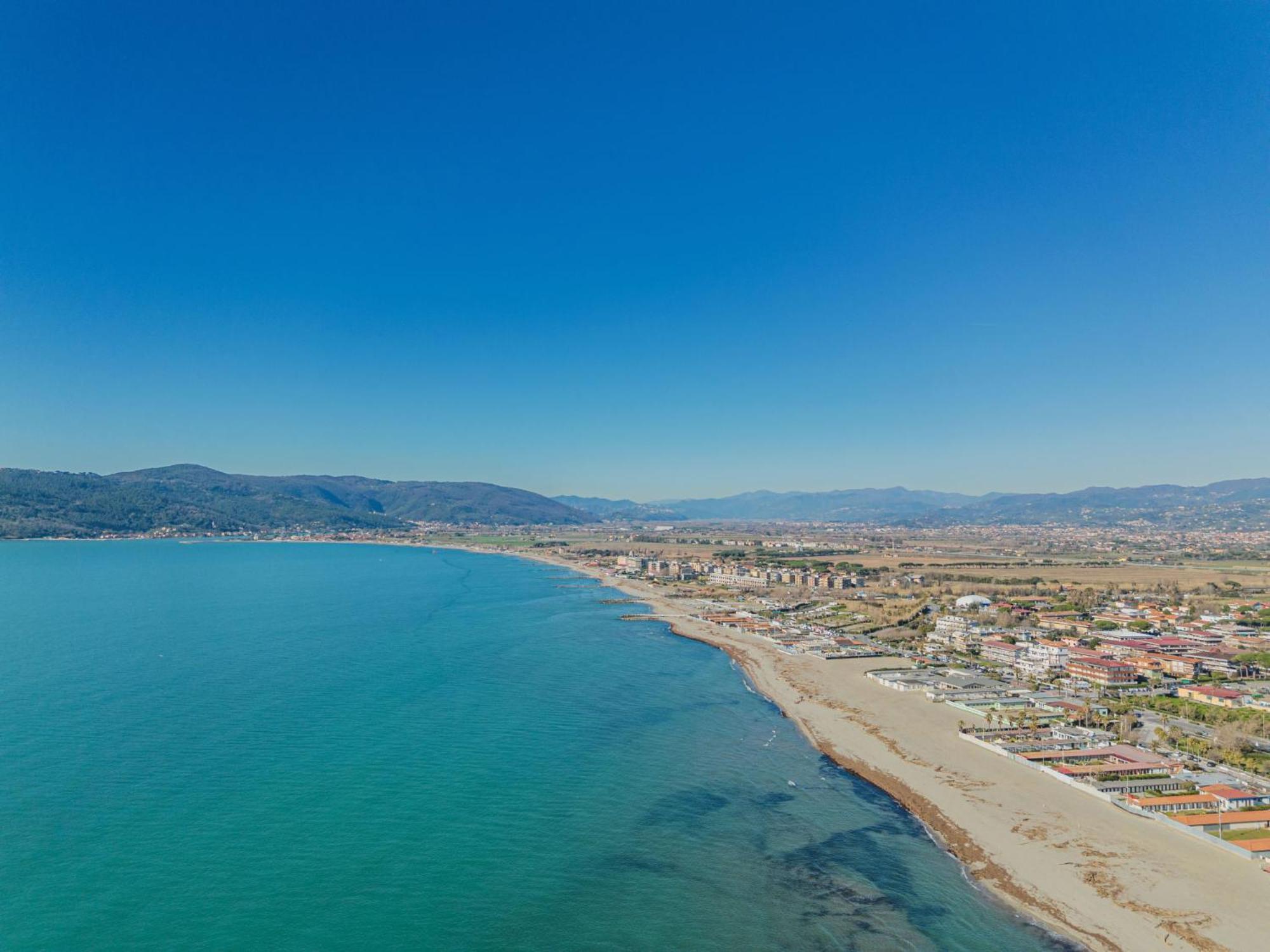 Appartamento Locazione Turistica Ilaria Marina di Massa Esterno foto